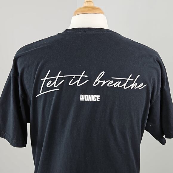 DJ D-Nice Presents Club Quarantine Pandemic Black T-Shirt | Men's XL - Picture 5 of 13